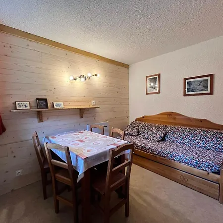 Apartment 3 Pers. Au Pied Des Pistes Avec Balcon Expose Sud, Draps Fournis, Proche Commerces - Fr-1-508-76 *